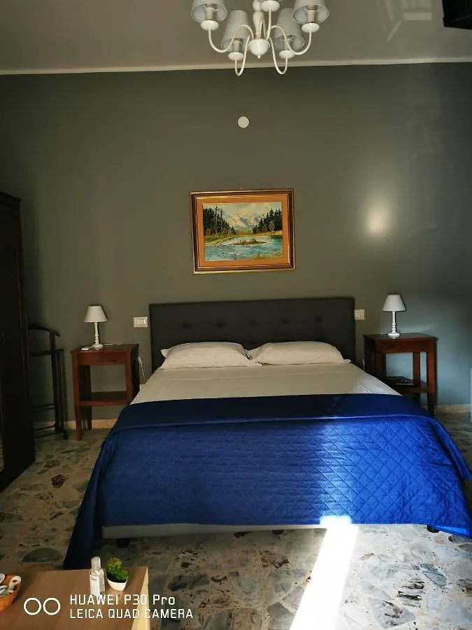 L'Arena Room Syracuse 0*,  Italie